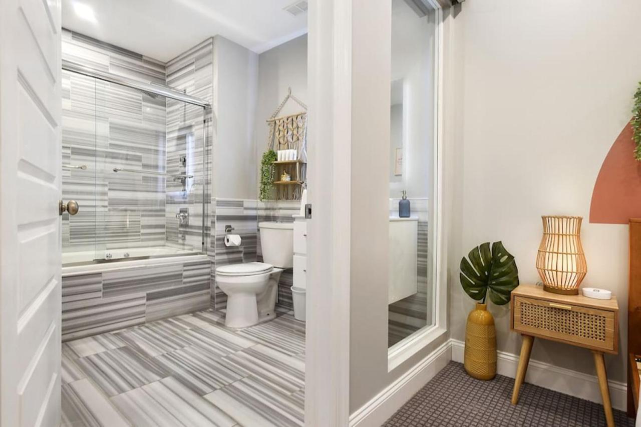 Hostwise Stays - The Washington At Chatham - Free Parking, Private Gym, More! Pittsburgh Buitenkant foto