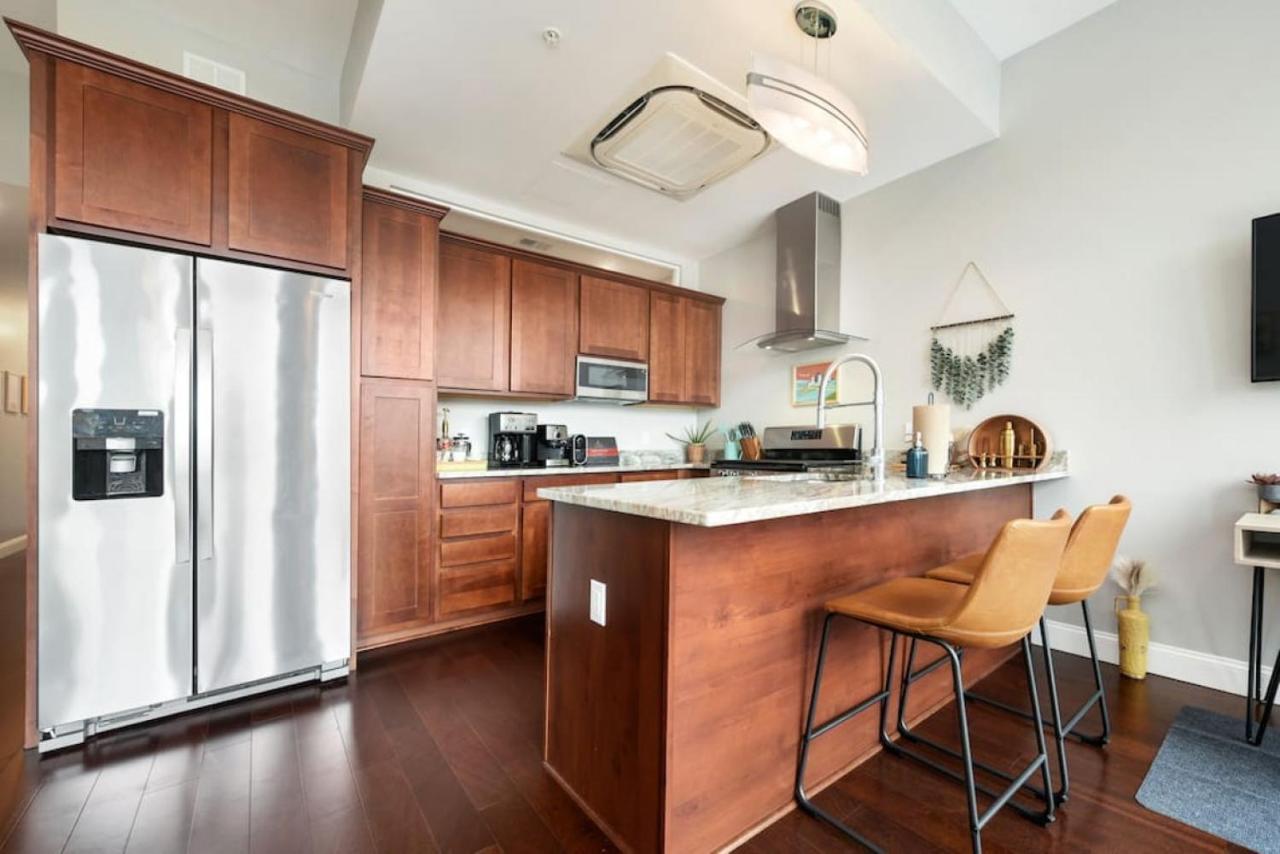 Hostwise Stays - The Washington At Chatham - Free Parking, Private Gym, More! Pittsburgh Buitenkant foto